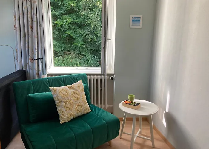 Blaetterwald * Hohwacht